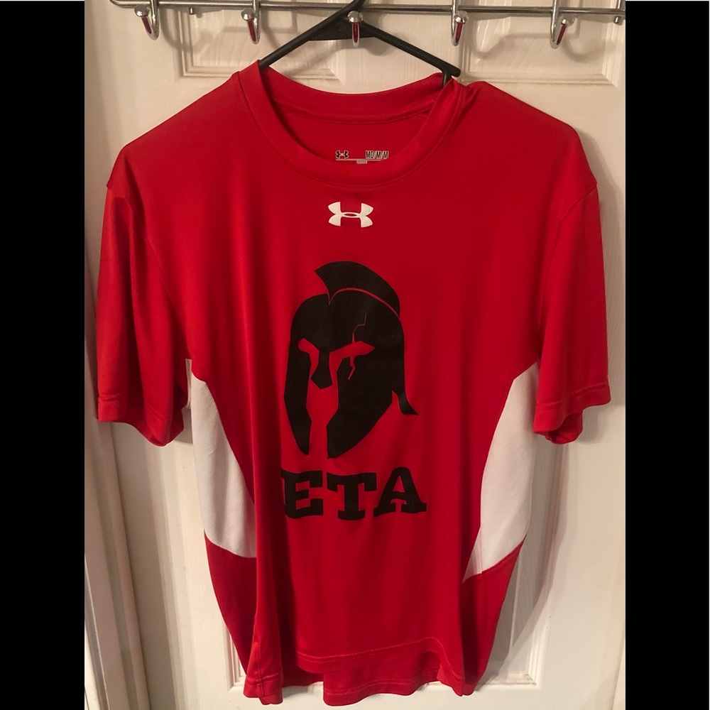 Underarmour heat gear loose red and white Spartan youth medium shirt